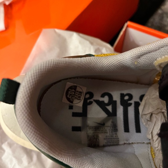 NWB Nike Vaporwaffle Sacai Yellow/Green Size 10.5. Bought as gift,tried on once. - Picture 5 of 8